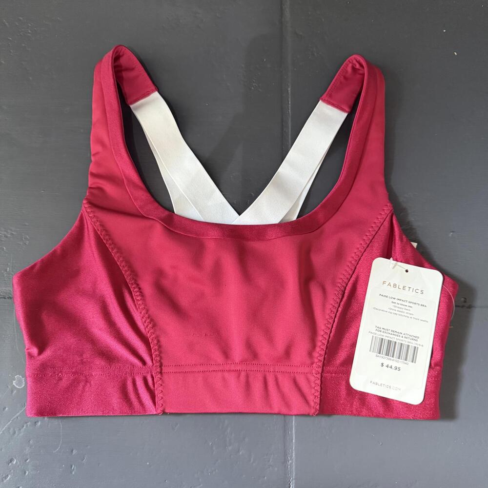 Fabletics NWT Paige Low Impact Sports Bra Women's Size M (6-8)